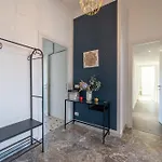Apartment Urban Panoramic View *